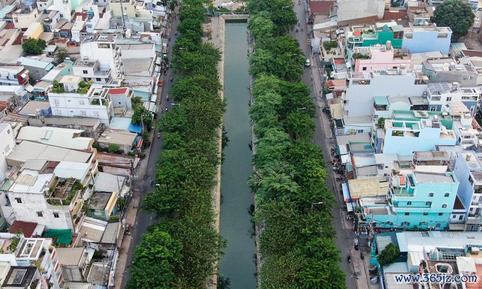 Một đoạn cải tạo kênh Hàng Bàng trước đó đã hoàn thành. Ảnh: Quỳnh Trần